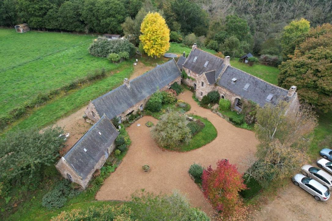 La Grange De Coatelan Hotel Plougonven Exterior foto