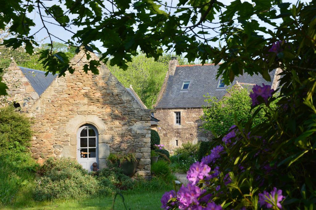 La Grange De Coatelan Hotel Plougonven Exterior foto